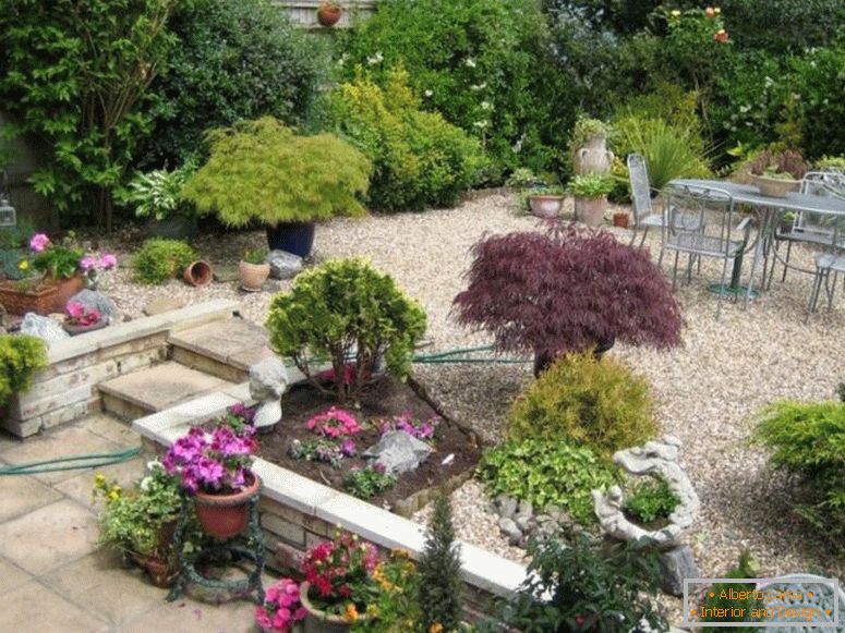 patio-nápady-malá zahrada-zdobení-nápady-pro-malé-zahrada