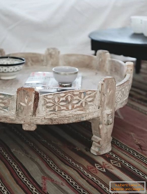 stolik-v-marokkanskom-stile