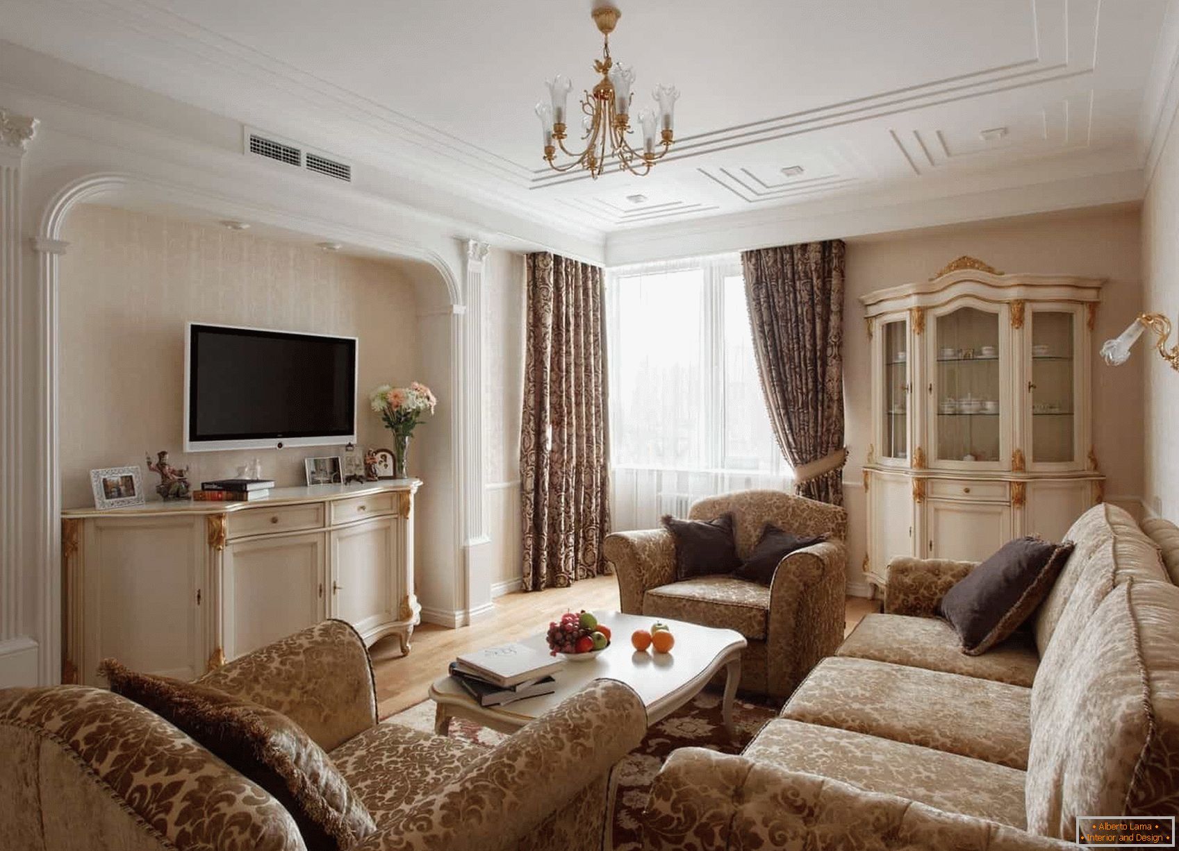 Tvarování v obývacím pokoji v klasickém stylu