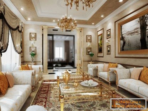 Obývací pokoj s lustry a zlatě zbarveným dekorem