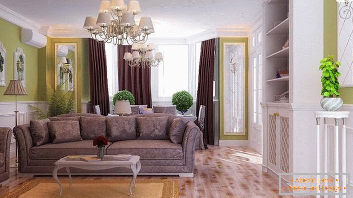 Zajímavým řešením pro obývací pokoj v neoklasicistním stylu - stropní lustry a podlahové lampy se stejnými plafondami jsou uzavřeny v jemné linii v jemné linii se stylem.