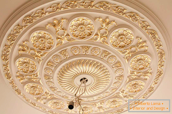 Krásné stucco formování pro barokní a rokokový polystyrénový lustr