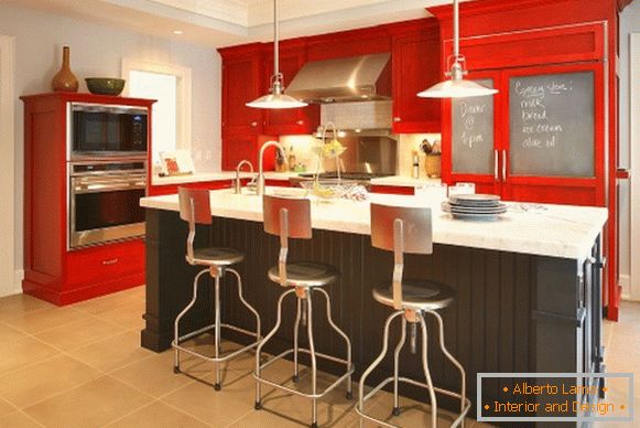 Interiér kuchyně v červené fotografii 25