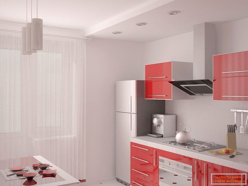 Světlý interiér s červenou kuchyní