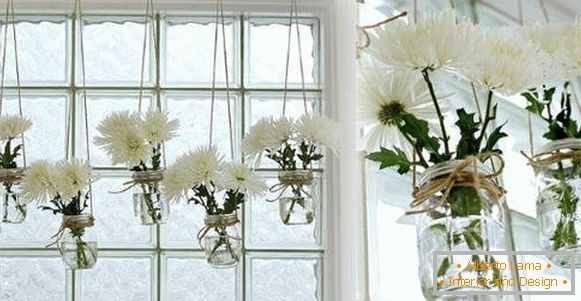 Užitečné nápady pro dům s vlastními rukama - vázy z plechovek