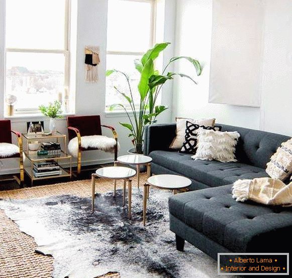 Populární styly ve vnitřním prostoru obývacího pokoje - městský design