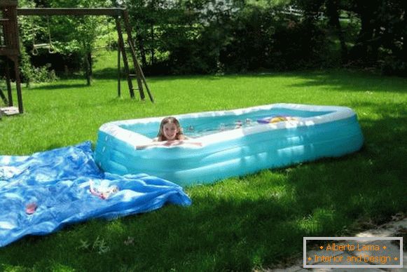 Malý dětský bazén - fotka nafukovacího bazénu