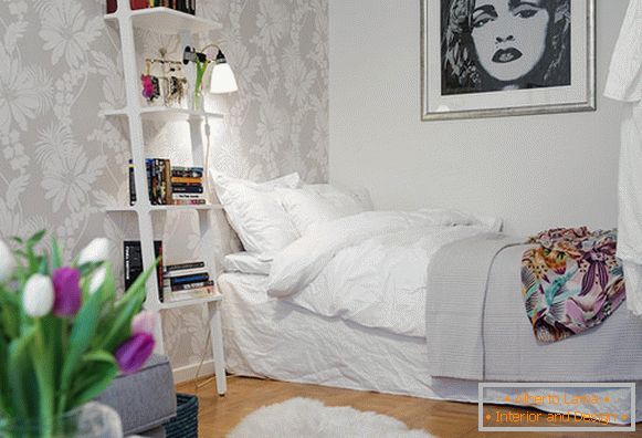 Obývací pokoj malého bytu v Göteborgu