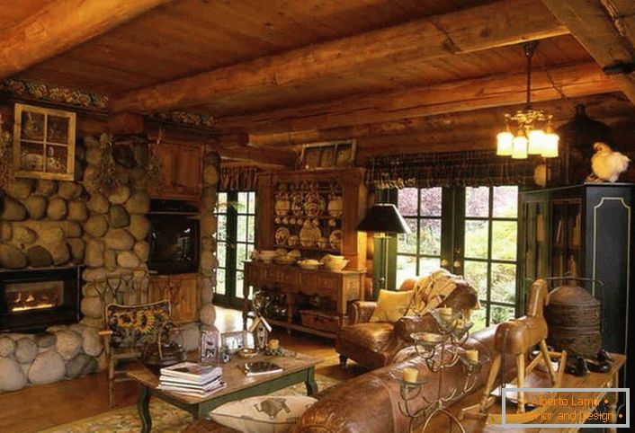 Obývací pokoj v lovecké chatě