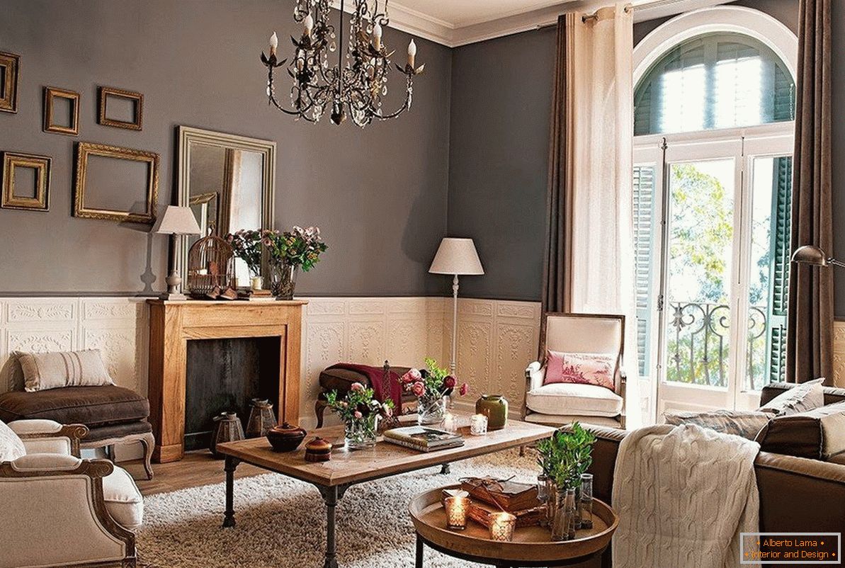 útulný obývací pokoj v klasickém stylu
