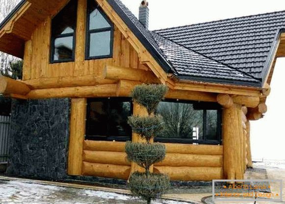 PVC okna v dřevěném domě