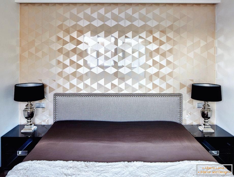 Luxusní interiér ložnice v bytě v Moskvě