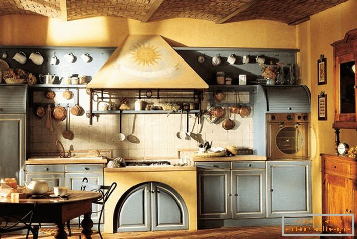 Kuchyně v rustikálním stylu je sen každé paní.