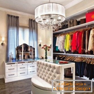 Rozložení šatny - fotografie nejlepších návrhových řešení v