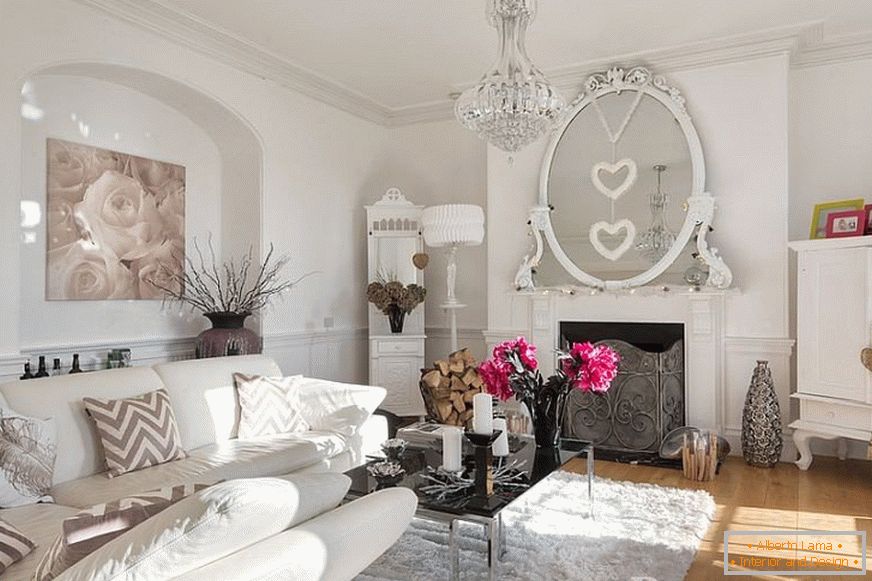 Obývací pokoj в стиле шебби шик в белых тонах