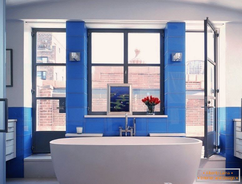 Použití modré v dekoraci v koupelně