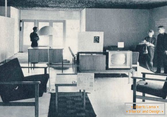 Stylový sovětský nábytek pro obývací pokoj z 50-60