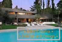 Moderní architektura: Dvoupodlažní dům v Madridu ve stylu sci-fi