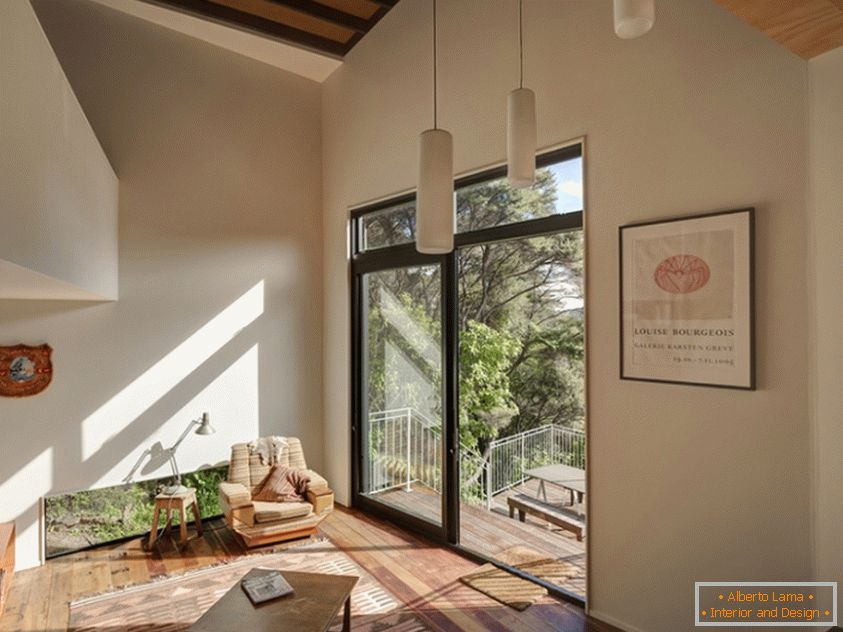 Interiér obývacího pokoje загородного дома в Новой Зеландии
