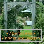 Arch v designu zahrady