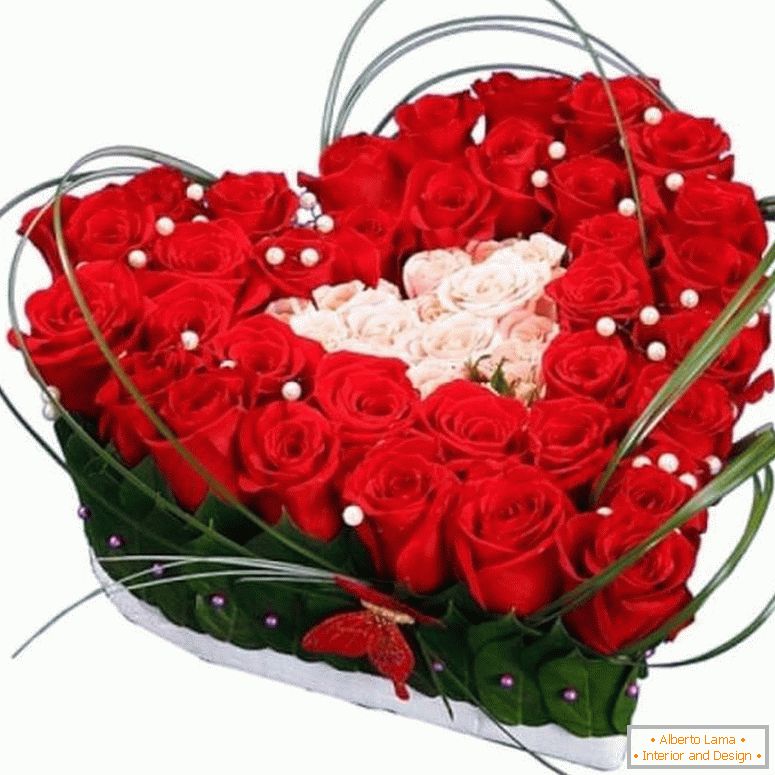 Kytice z růží ve tvaru srdce