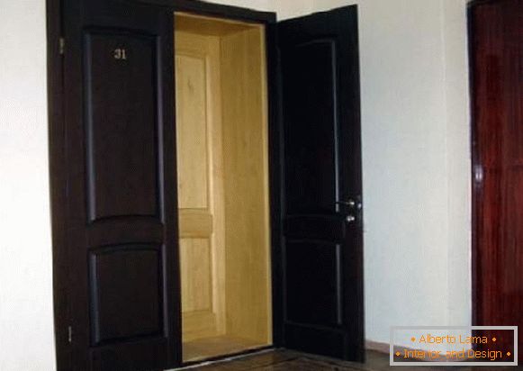 dřevěné vstupní dveře pro byty, foto 31