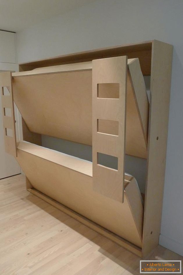 Skládací postel v dětském pokoji
